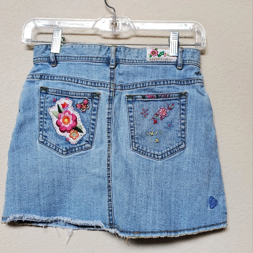 The Children's Place Light Blue Denim Skirt with Floral Embroidery. Size 12